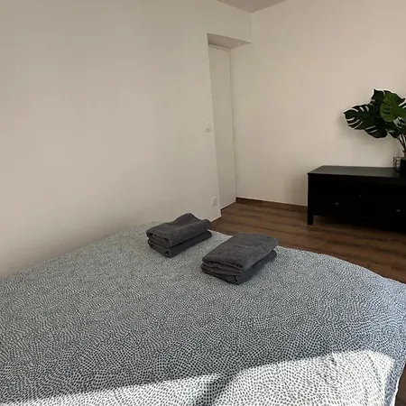 Le Chic Urbain Apartment